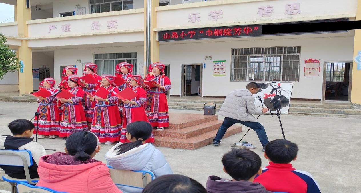 平桂区鹅塘镇山岛小学开展文化活动