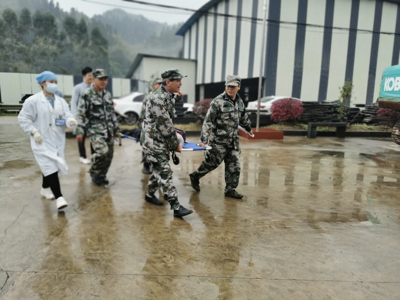 钟山县花山瑶族乡：扎牢地质灾害“防护网”，守护瑶乡群众安全