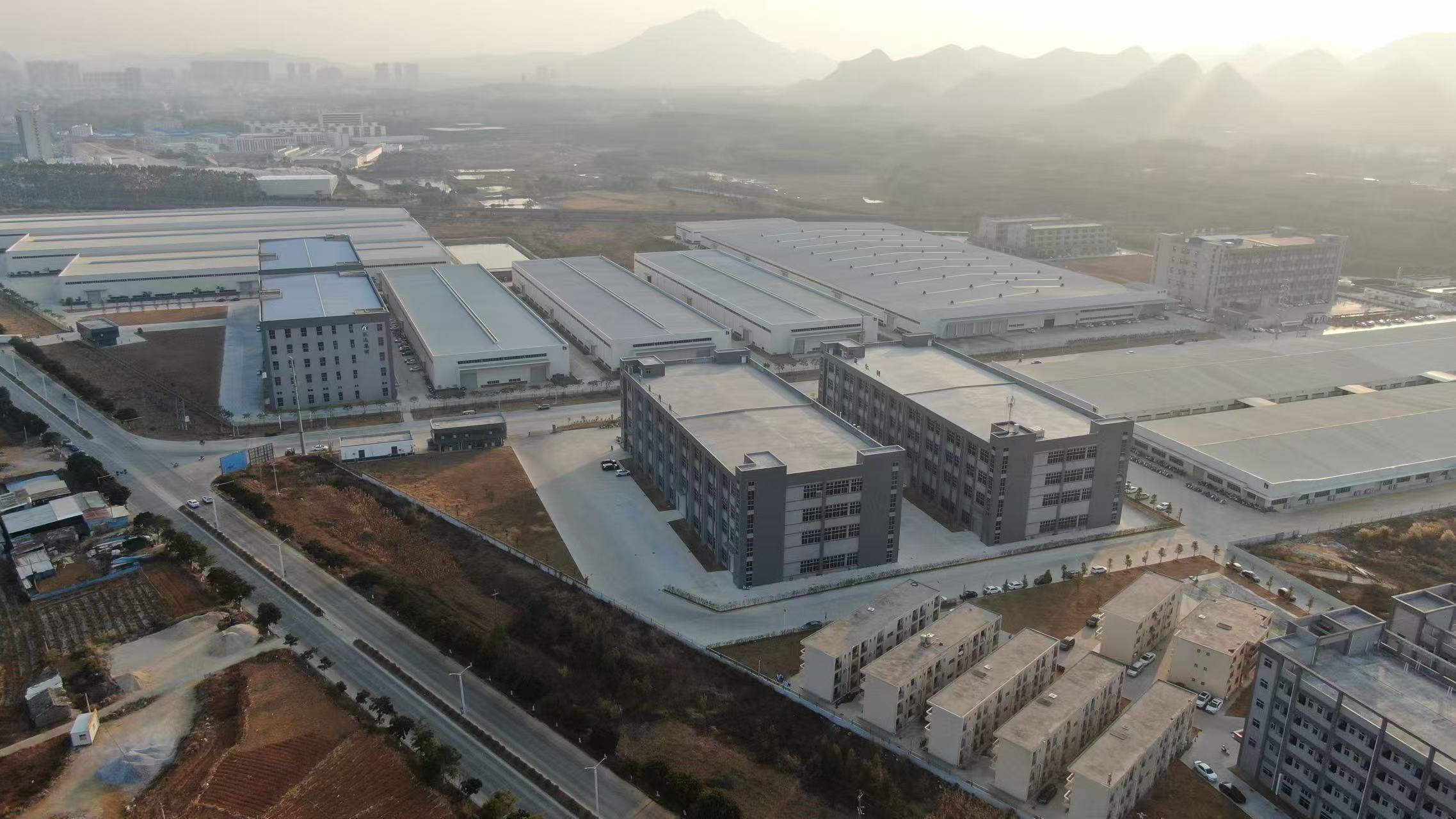 工业总产值同比增长16.52%！看钟山县如何锻造工业“硬脊梁”