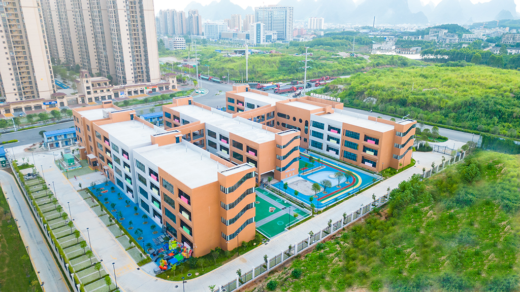 八成财力投向民生！八步区绘就教育医疗社保幸福画卷