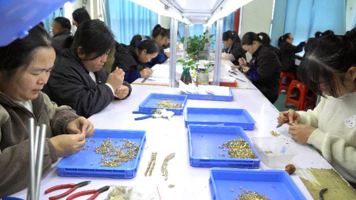 黄金珠宝产业赋能贺州高质量发展