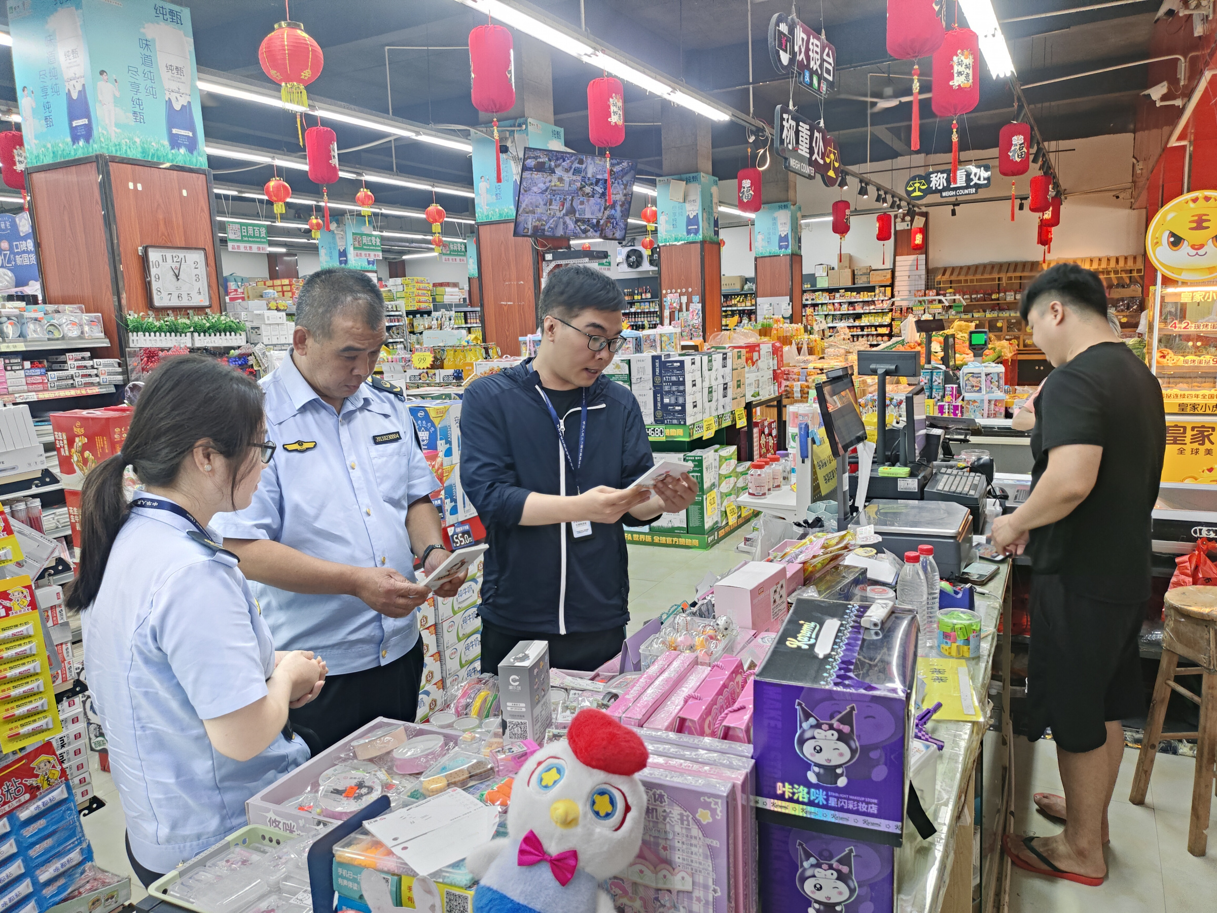 平桂区黄田镇开展校园周边文化市场专项整治行动
